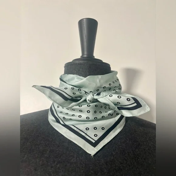 ATF Mint Flower Print Scarf - Picture 2 of 2